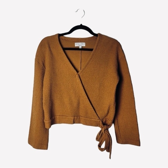 Madewell Texture & Thread Wrap Top - Picture 3 of 8